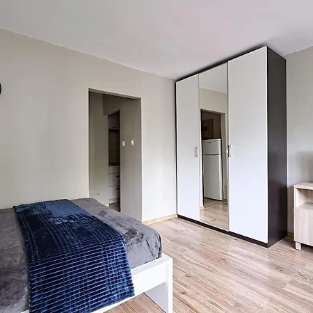 Urbannest - Cozy - Bagno 7 * Varşova
